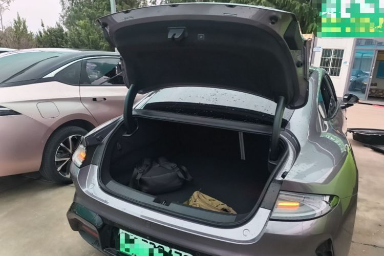Used Xiaomi Auto SU7 2024 Rear-Drive Ultra-Long Range Advanced Pro-Level Intelligent Driving Version Trunk