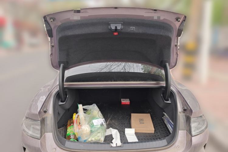Used Xiaomi Auto SU7 2024 Rear-Drive Ultra-Long Range Advanced Pro-Level Intelligent Driving Version Trunk