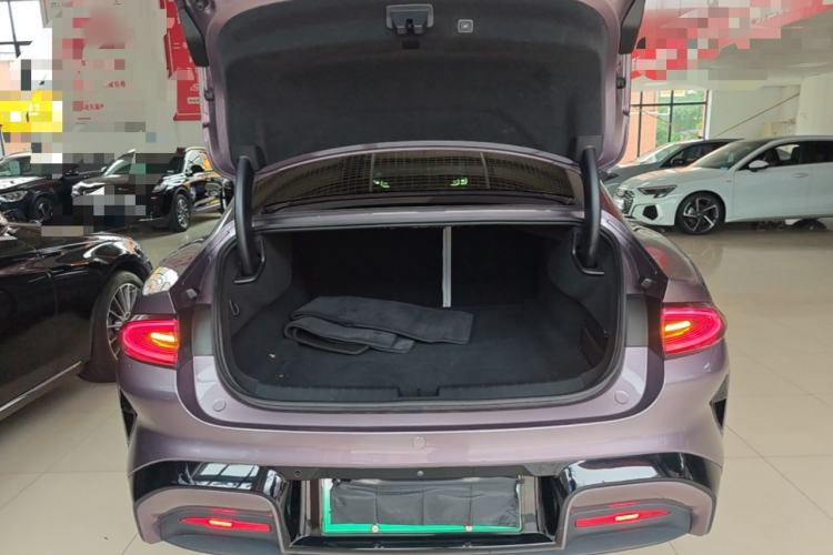Used Xiaomi Auto SU7 2024 Rear-Drive Long-Range Intelligent Driving Version Trunk