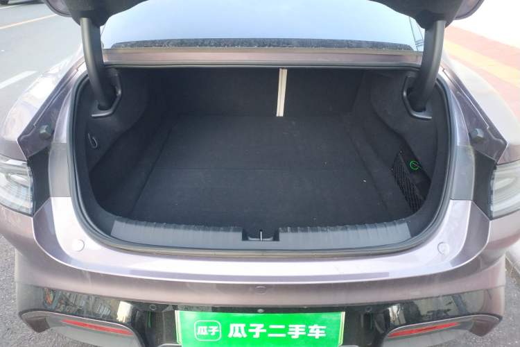 Used Xiaomi Auto SU7 2024 Rear-Drive Long-Range Intelligent Driving Version Trunk