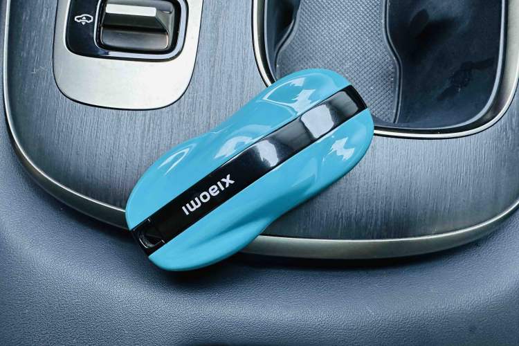 Used Xiaomi Auto SU7 2024 Four-Wheel Drive Ultra-Long Range Advanced Intelligent Driving Max Edition Vehicle Key
