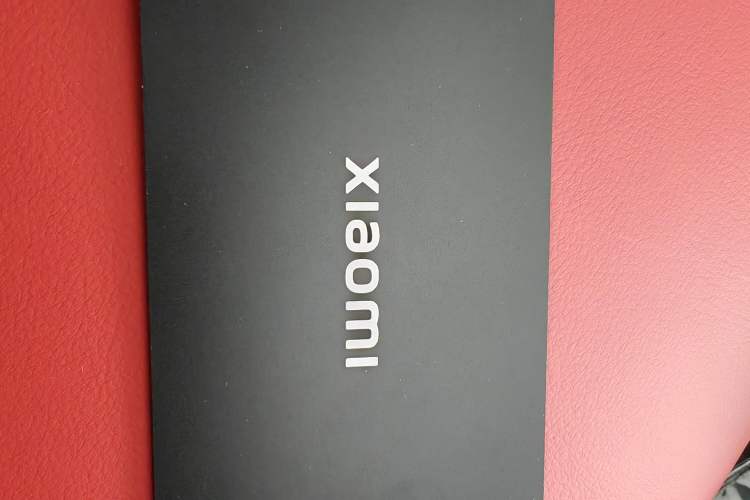 Used Xiaomi Auto SU7 2024 Four-Wheel Drive Ultra-Long Range Advanced Intelligent Driving Max Edition Vehicle Key