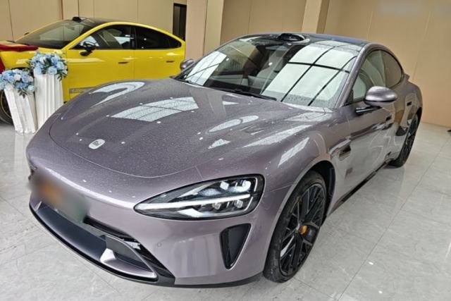 Used Xiaomi Auto SU7 2024 Four-Wheel Drive Ultra-Long Range Advanced Intelligent Driving Max Edition