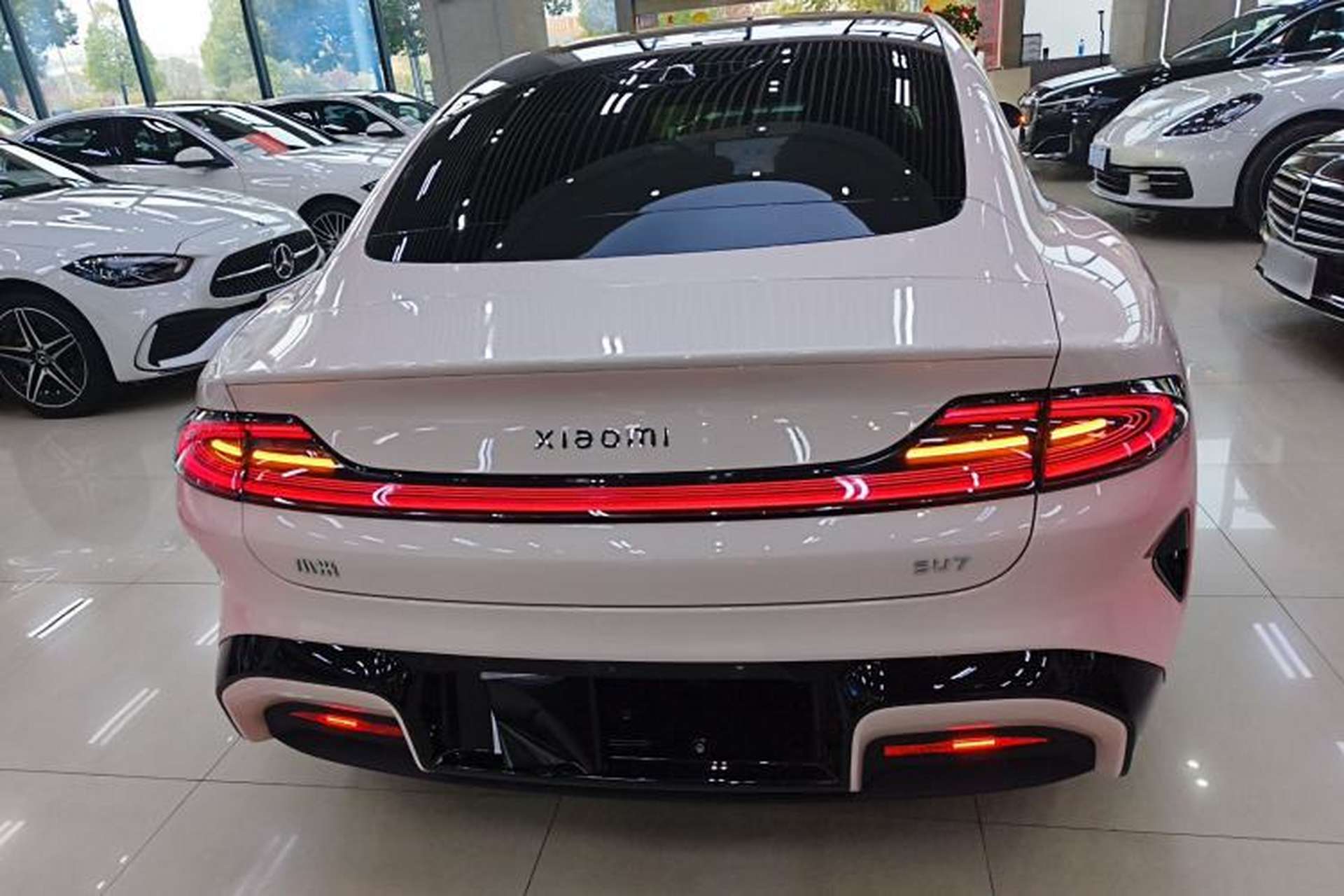 Used Xiaomi Auto SU7 2024 Rear-Drive Long-Range Intelligent Driving Version Rear