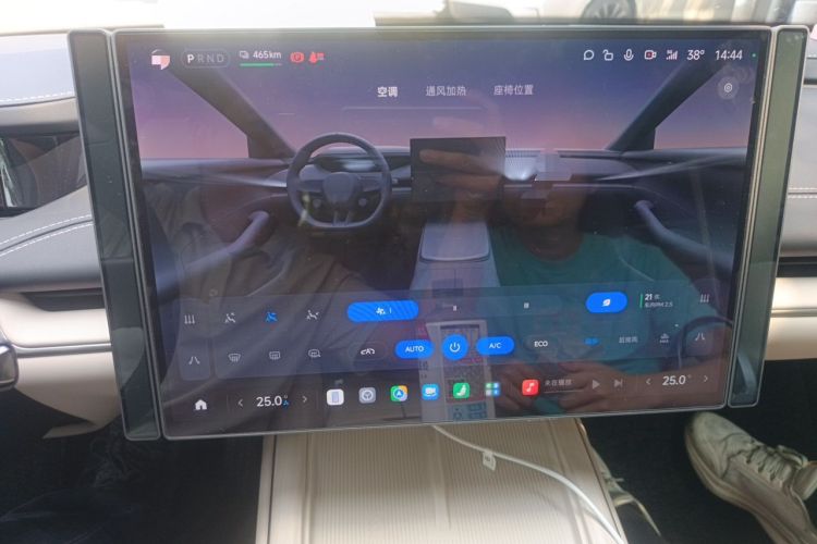 Used Xiaomi Auto SU7 2024 Rear-Drive Long-Range Intelligent Driving Version Audio And AC Panel