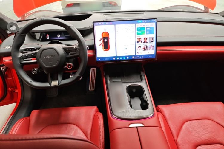 Used Xiaomi Auto SU7 2024 Four-Wheel Drive Ultra-Long Range Advanced Intelligent Driving Max Edition Center Console