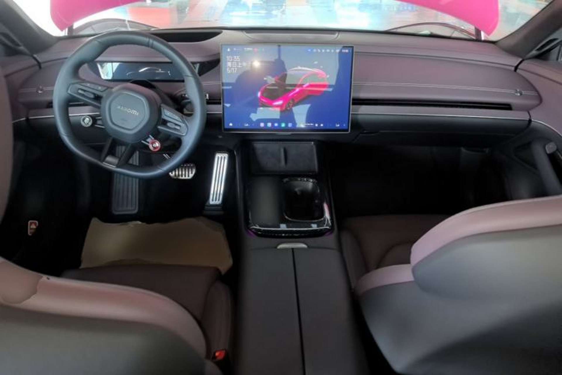Used Xiaomi Auto SU7 2024 Four-Wheel Drive Ultra-Long Range Advanced Intelligent Driving Max Edition Center Console