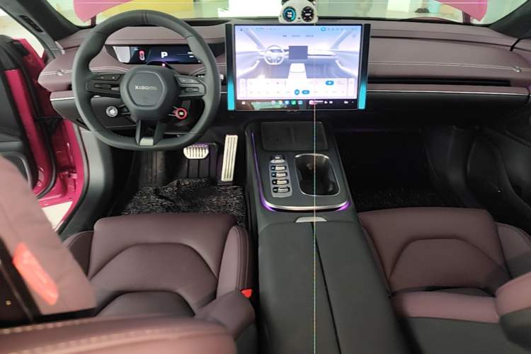 Used Xiaomi Auto SU7 2024 Four-Wheel Drive Ultra-Long Range Advanced Intelligent Driving Max Edition Center Console