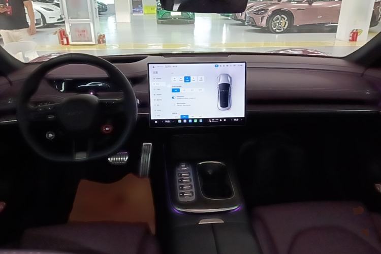 Used Xiaomi Auto SU7 2024 Four-Wheel Drive Ultra-Long Range Advanced Intelligent Driving Max Edition Center Console