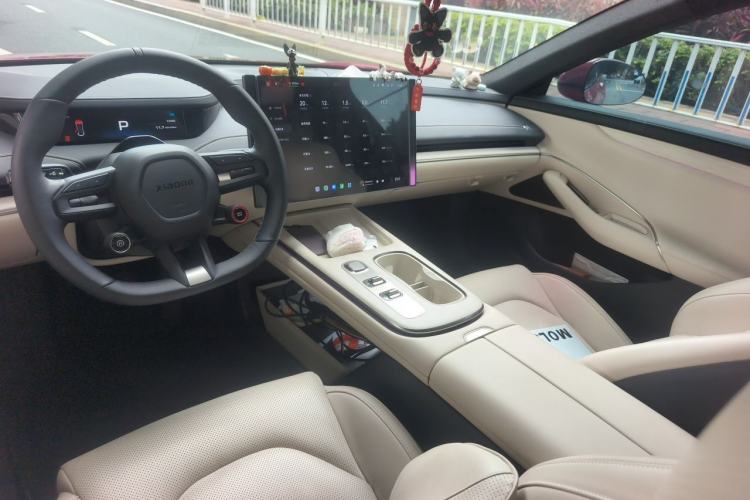 Used Xiaomi Auto SU7 2024 Rear-Drive Long-Range Intelligent Driving Version Center Console