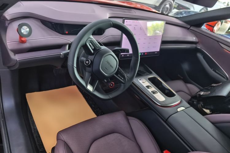 Used Xiaomi Auto SU7 2024 Rear-Drive Long-Range Intelligent Driving Version Center Console