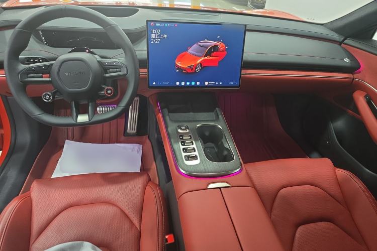 Used Xiaomi Auto SU7 2024 Four-Wheel Drive Ultra-Long Range Advanced Intelligent Driving Max Edition Center Console