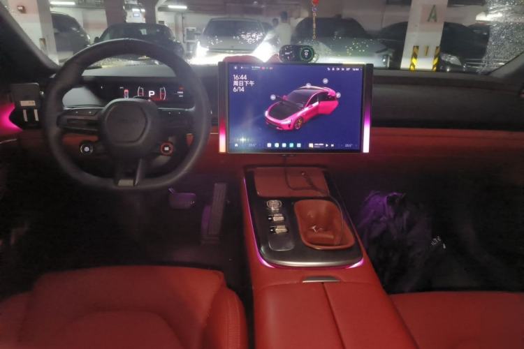 Used Xiaomi Auto SU7 2024 Rear-Drive Standard Founder Edition Center Console