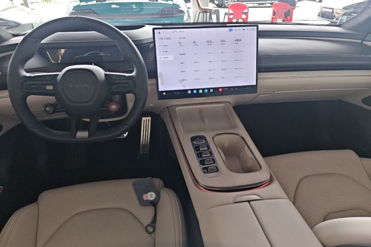 Used Xiaomi Auto SU7 2024 Four-Wheel Drive Ultra-Long Range Advanced Intelligent Driving Max Edition Center Console