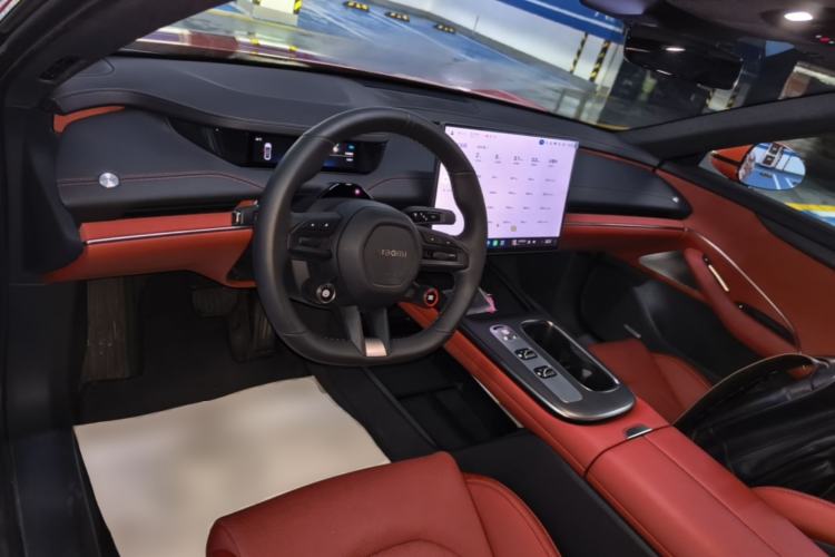Used Xiaomi Auto SU7 2024 Rear-Drive Ultra-Long Range Advanced Pro-Level Intelligent Driving Version Center Console