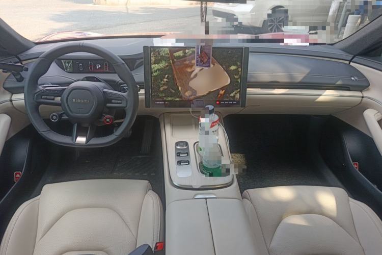 Used Xiaomi Auto SU7 2024 Rear-Drive Long-Range Intelligent Driving Version Center Console