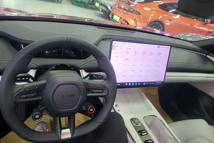 Used Xiaomi Auto SU7 2024 Rear-Drive Ultra-Long Range Advanced Pro-Level Intelligent Driving Version Center Console