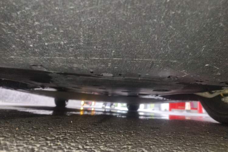 Used Xiaomi Auto SU7 2024 Rear-Drive Long-Range Intelligent Driving Version Chassis Front