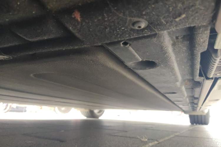 Used Xiaomi Auto SU7 2024 Rear-Drive Long-Range Intelligent Driving Version Chassis Front Left