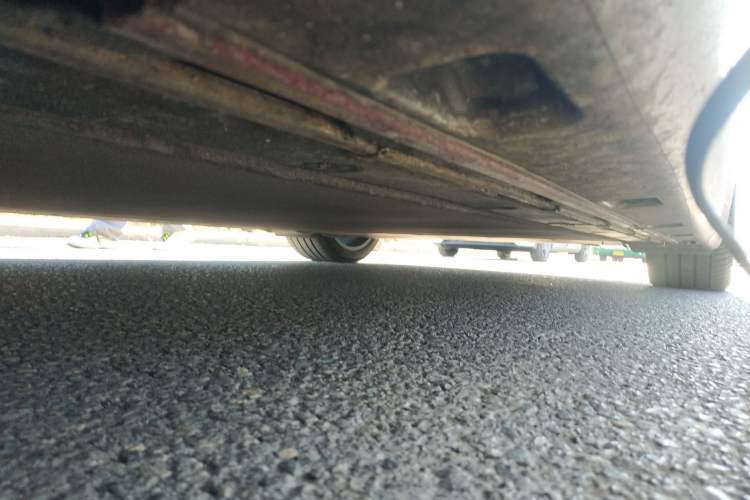 Used Xiaomi Auto SU7 2024 Four-Wheel Drive Ultra-Long Range Advanced Intelligent Driving Max Edition Chassis Front Left