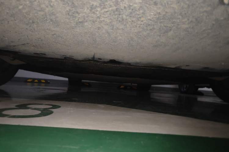 Used Xiaomi Auto SU7 2024 Rear-Drive Ultra-Long Range Advanced Pro-Level Intelligent Driving Version Chassis Front
