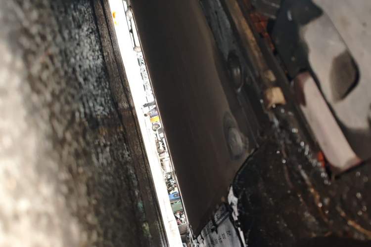 Used Xiaomi Auto SU7 2024 Four-Wheel-Drive Max Founder's Edition Chassis Front Right
