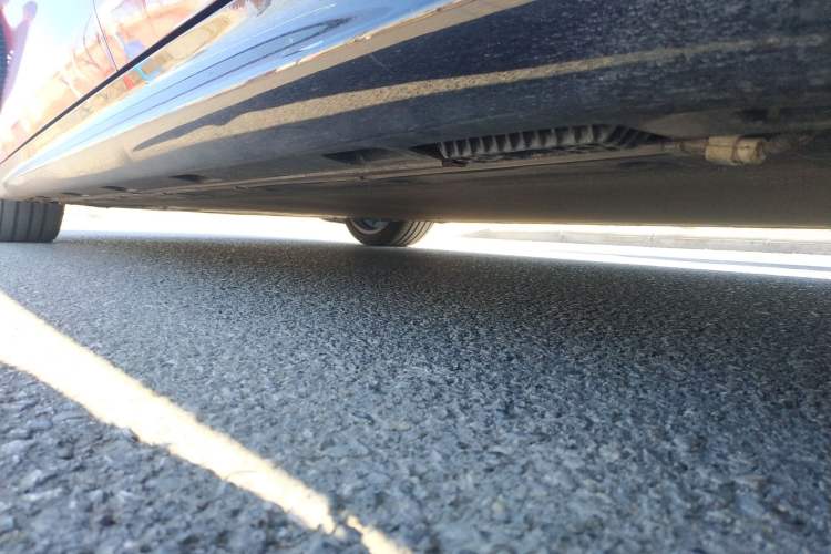 Used Xiaomi Auto SU7 2024 Four-Wheel Drive Ultra-Long Range Advanced Intelligent Driving Max Edition Chassis Rear Left