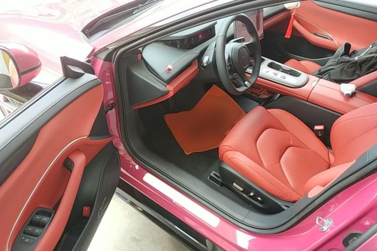 Used Xiaomi Auto SU7 2024 Rear-Drive Long-Range Intelligent Driving Version Driver Seat