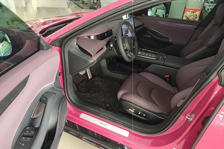 Used Xiaomi Auto SU7 2024 Four-Wheel Drive Ultra-Long Range Advanced Intelligent Driving Max Edition Driver Seat