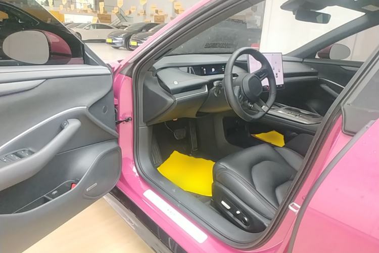 Used Xiaomi Auto SU7 2024 Rear-Drive Long-Range Intelligent Driving Version Driver Seat