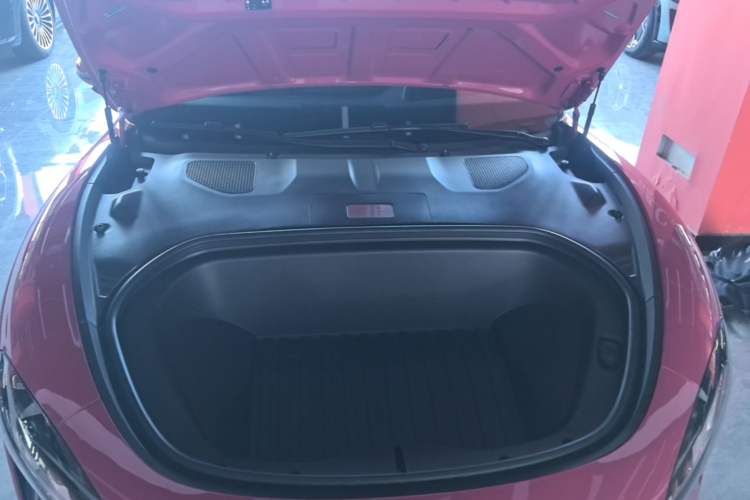 Used Xiaomi Auto SU7 2024 Four-Wheel Drive Ultra-Long Range Advanced Intelligent Driving Max Edition Engine Bay