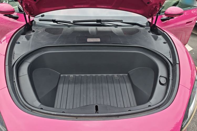 Used Xiaomi Auto SU7 2024 Four-Wheel Drive Ultra-Long Range Advanced Intelligent Driving Max Edition Engine Bay