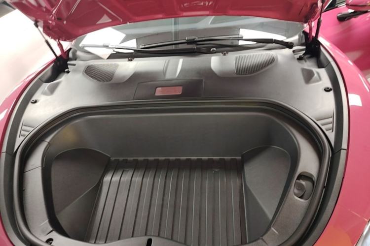 Used Xiaomi Auto SU7 2024 Four-Wheel Drive Ultra-Long Range Advanced Intelligent Driving Max Edition Engine Bay