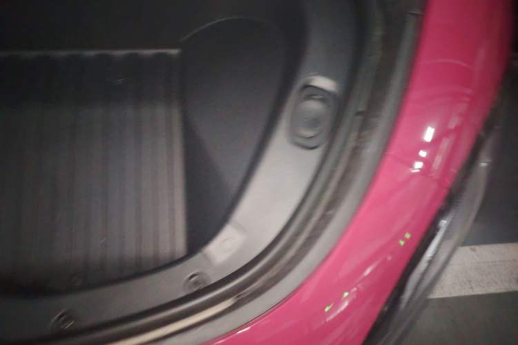 Used Xiaomi Auto SU7 2024 Four-Wheel-Drive Max Founder's Edition Engine Bay Left