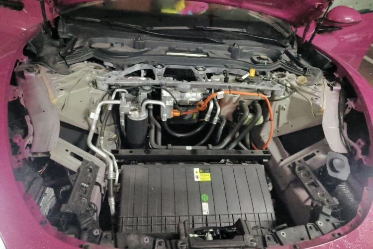 Used Xiaomi Auto SU7 2024 Rear-Drive Standard Founder Edition Engine Bay