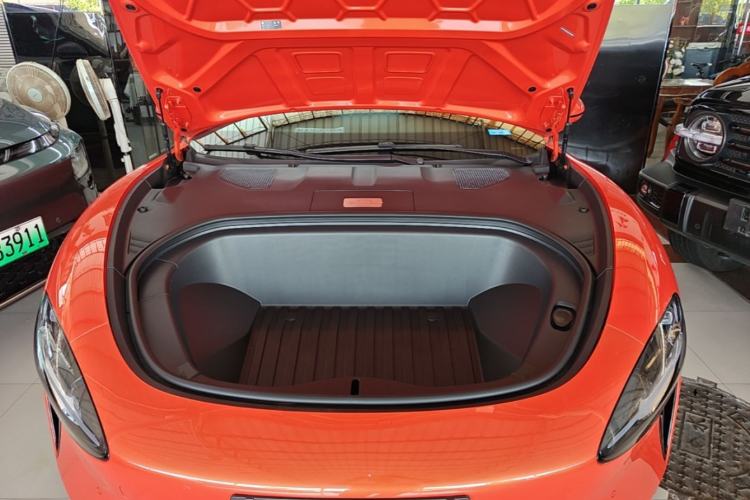 Used Xiaomi Auto SU7 2024 Rear-Drive Ultra-Long Range Advanced Pro-Level Intelligent Driving Version Engine Bay