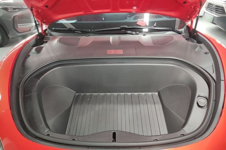 Used Xiaomi Auto SU7 2024 Four-Wheel Drive Ultra-Long Range Advanced Intelligent Driving Max Edition Engine Bay