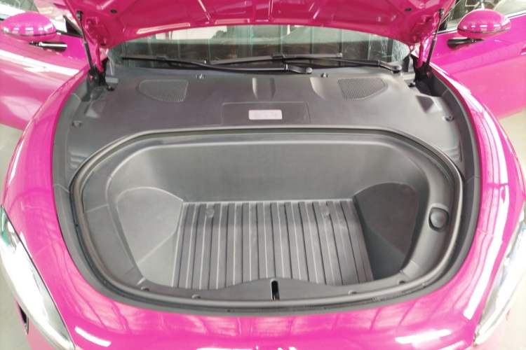 Used Xiaomi Auto SU7 2024 Rear-Drive Ultra-Long Range Advanced Pro-Level Intelligent Driving Version Engine Bay