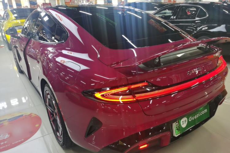 Used Xiaomi Auto SU7 2024 Four-Wheel Drive Ultra-Long Range Advanced Intelligent Driving Max Edition Exterior 2