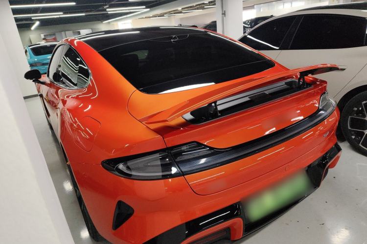 Used Xiaomi Auto SU7 2024 Four-Wheel Drive Ultra-Long Range Advanced Intelligent Driving Max Edition Exterior 2