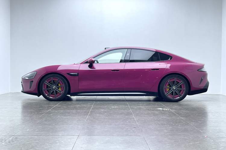 Used Xiaomi Auto SU7 2024 Four-Wheel Drive Ultra-Long Range Advanced Intelligent Driving Max Edition Exterior 3