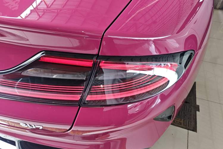 Used Xiaomi Auto SU7 2024 Rear-Drive Ultra-Long Range Advanced Pro-Level Intelligent Driving Version Exterior 3