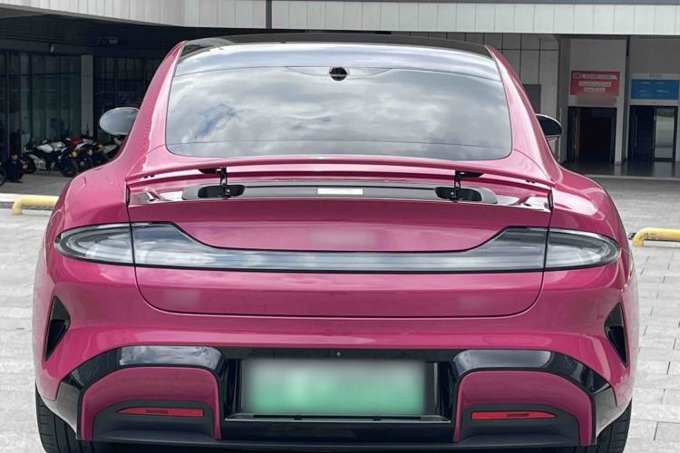 Used Xiaomi Auto SU7 2024 Four-Wheel Drive Ultra-Long Range Advanced Intelligent Driving Max Edition Exterior 4