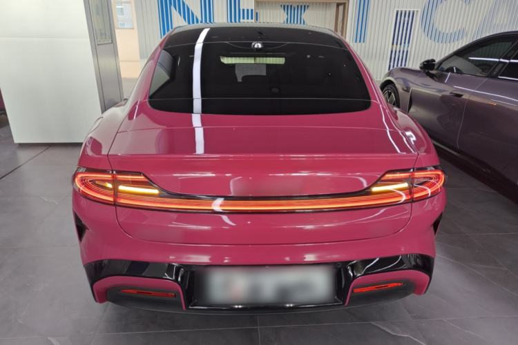 Used Xiaomi Auto SU7 2024 Rear-Drive Long-Range Intelligent Driving Version Exterior 4