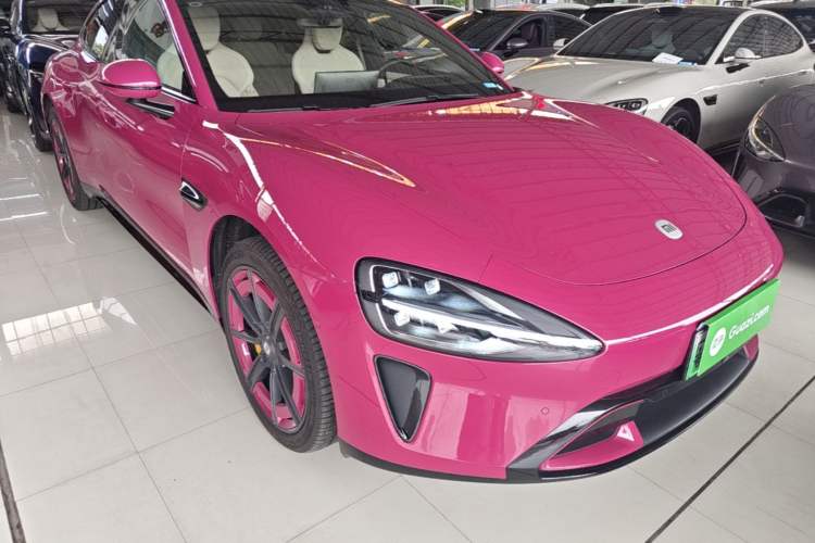 Used Xiaomi Auto SU7 2024 Four-Wheel Drive Ultra-Long Range Advanced Intelligent Driving Max Edition Front Right 45 Deg