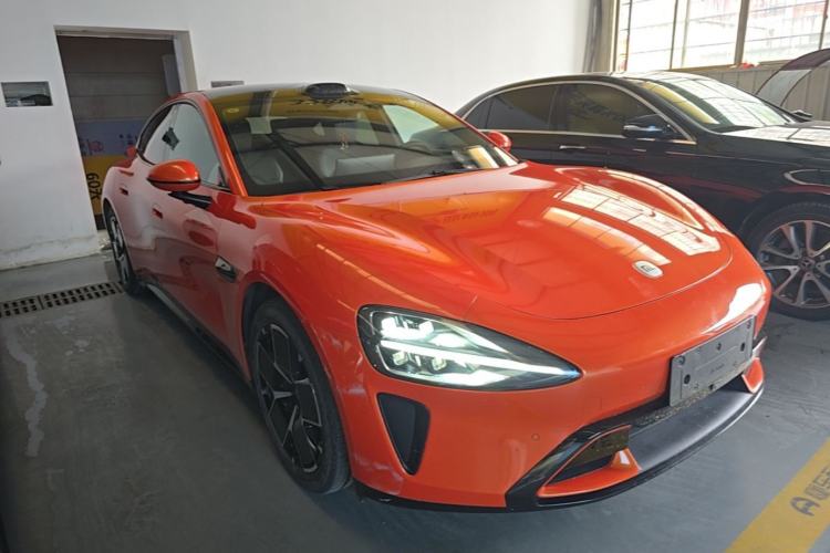 Used Xiaomi Auto SU7 2024 Rear-Drive Ultra-Long Range Advanced Pro-Level Intelligent Driving Version Front Right 45 Deg