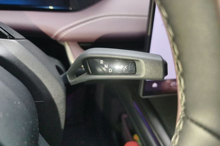 Used Xiaomi Auto SU7 2024 Rear-Drive Long-Range Intelligent Driving Version Gear Lever