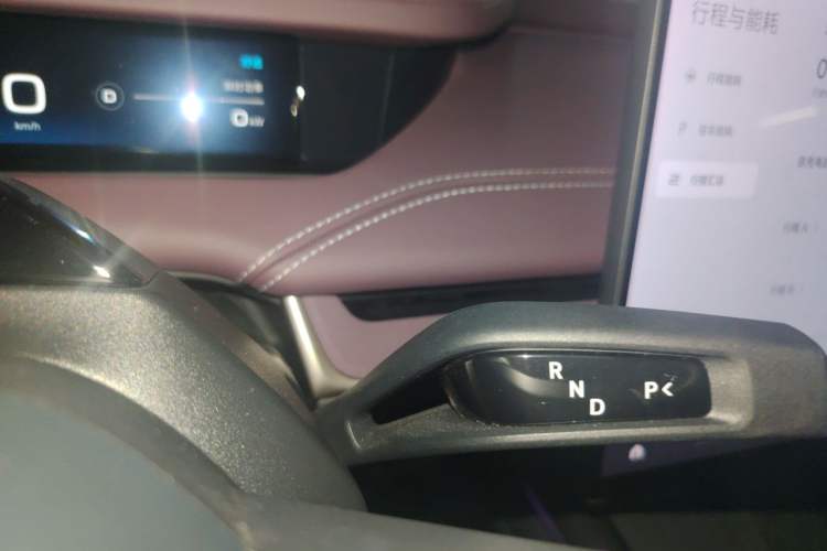 Used Xiaomi Auto SU7 2024 Four-Wheel-Drive Max Founder's Edition Gear Lever