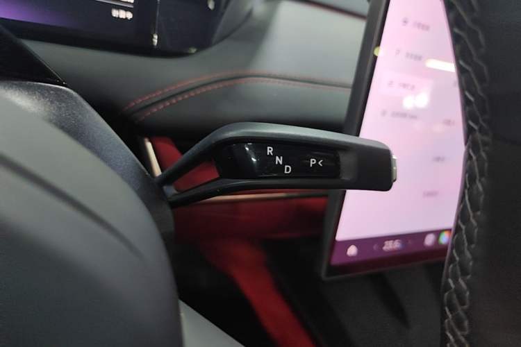 Used Xiaomi Auto SU7 2024 Four-Wheel Drive Ultra-Long Range Advanced Intelligent Driving Max Edition Gear Lever