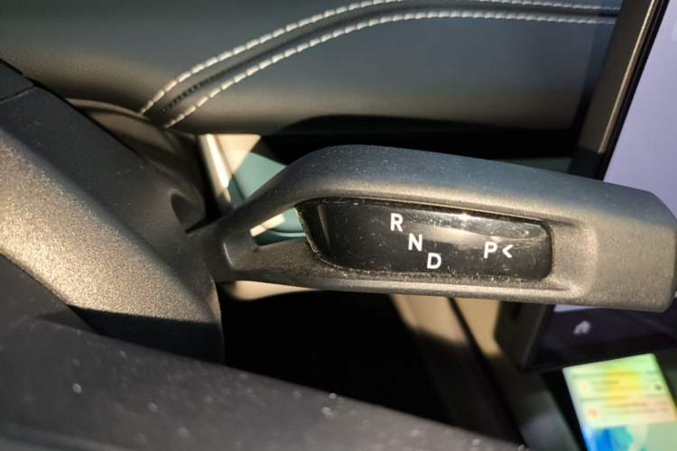 Used Xiaomi Auto SU7 2024 Four-Wheel Drive Ultra-Long Range Advanced Intelligent Driving Max Edition Gear Lever